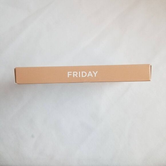 PÜR On Point Eyeshadow Palette - Friday - Picture 3 of 15